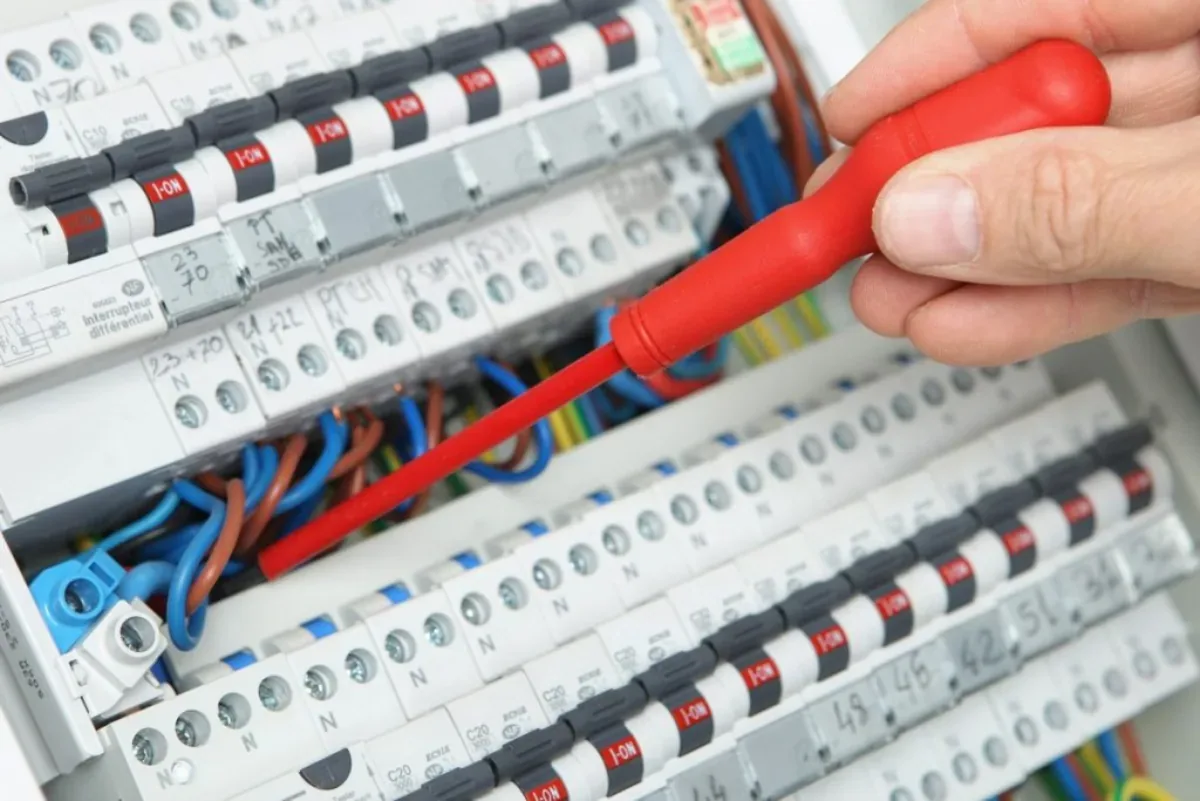 Dépannage électrique d'urgence à Melun